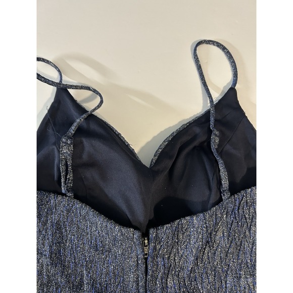 Shimmering Silver & Blue Sleeveless Mini Length w/ V Neck‎ & Adjustable Straps - Picture 5 of 8